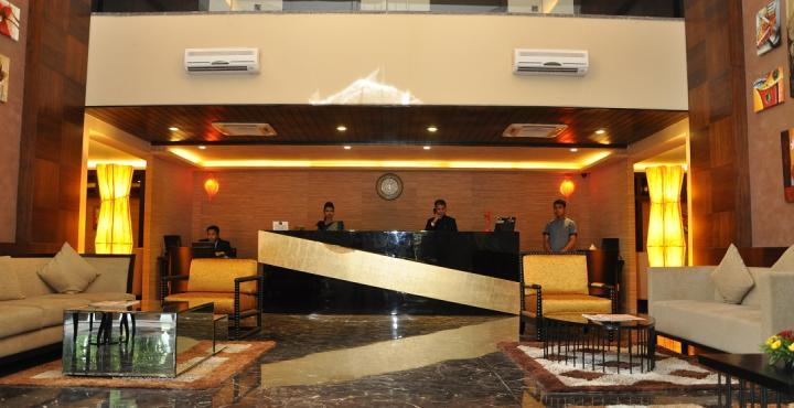 Best Western Plus O2 Indore Exteriör bild