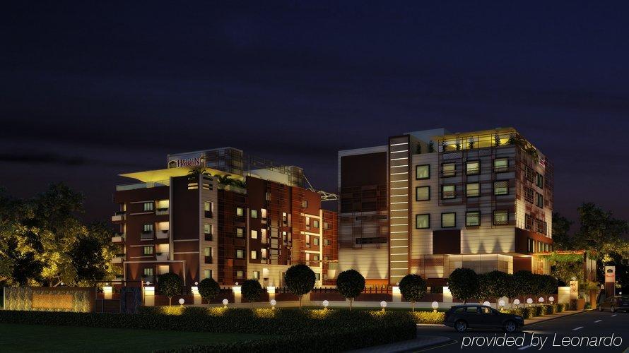 Best Western Plus O2 Indore Exteriör bild