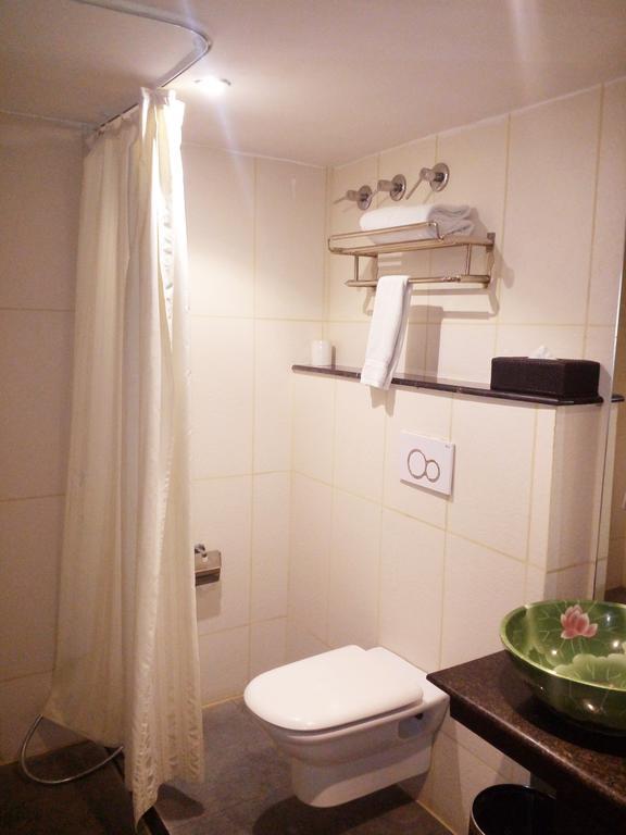 Best Western Plus O2 Indore Exteriör bild