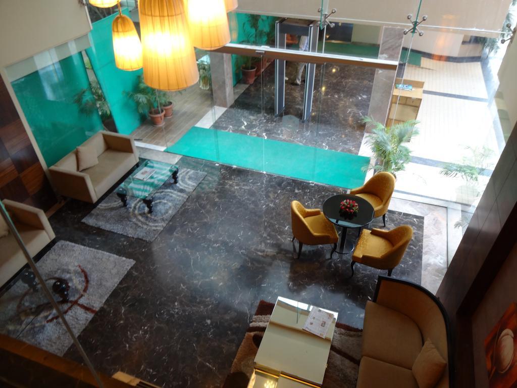 Best Western Plus O2 Indore Exteriör bild