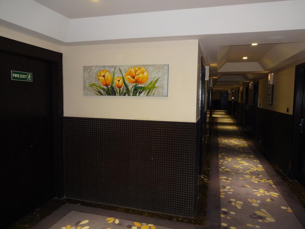 Best Western Plus O2 Indore Exteriör bild